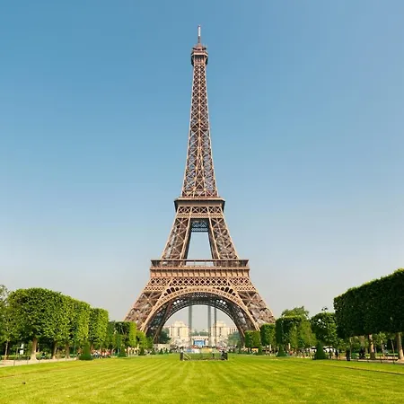 170 Angouleme Large Duplex Style Apt With1 Bdr Central Appartamento